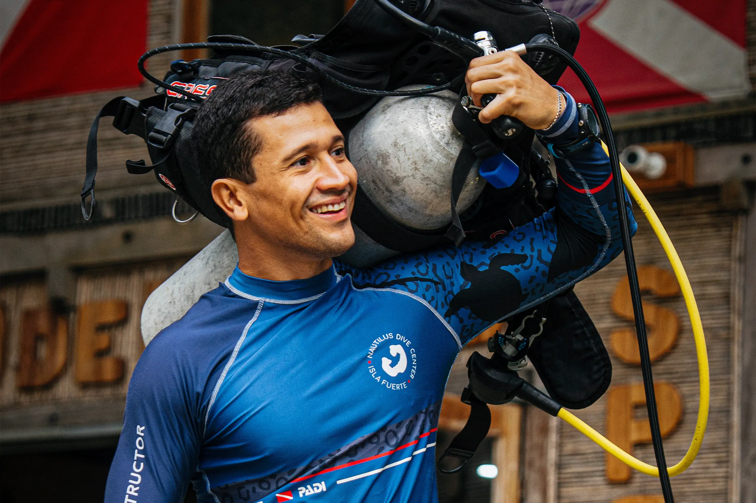 Alberto Jose Carvajalino